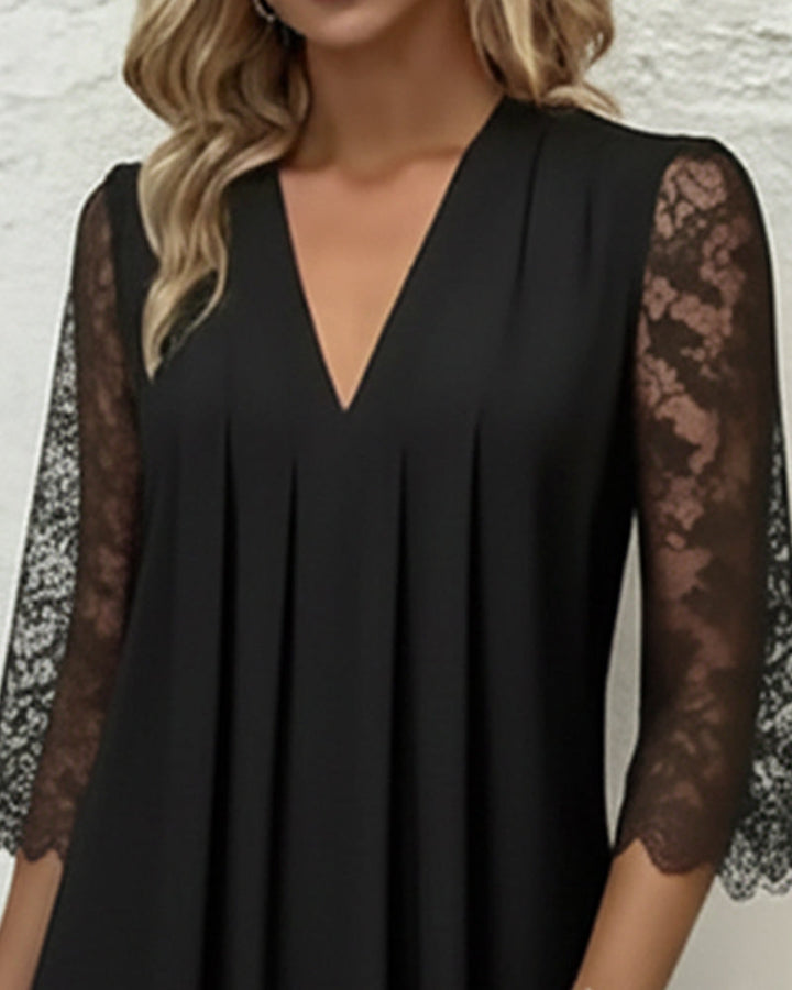 Robe Avec Détail en Dentelle, Décolleté en V Et Design Plissé, Ambiance Élégante